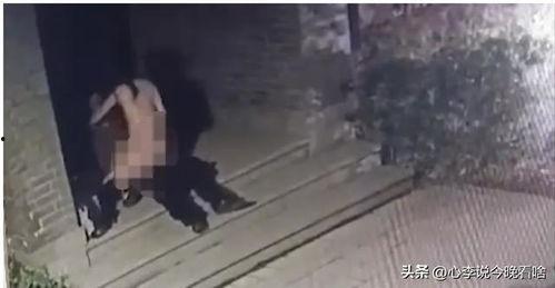 雨天吃瓜的视频,一场别开生面的雨天吃瓜盛宴