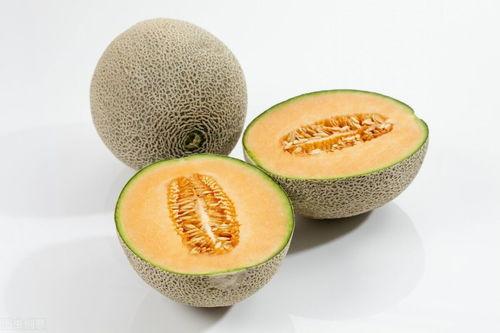 美女教你吃哈密瓜的视频,美女主播带你解锁哈密瓜美味新食法
