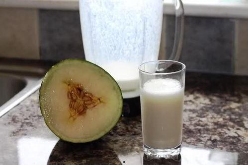 吃哈密瓜奶昔的视频,清爽一夏，尽在这一杯